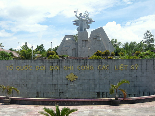 ງານພົບປະແລກປ່ຽນ ”ທົ່ວປະເທດມຸ່ງໄປສູ່ ກວາງຈີ້”